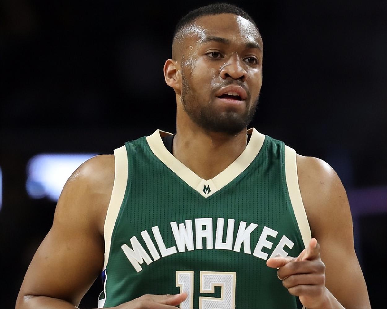 开云体育-约基奇当年为何沦落到第41顺位,当年的前三顺位又是谁?都是熟人