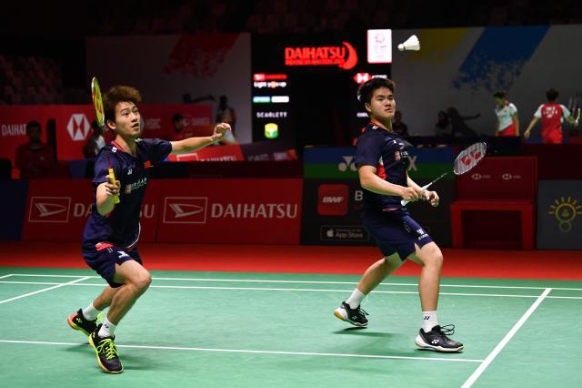 开云 体育-印尼赛石宇奇赢金廷进八强 稳中有升成男单救星？