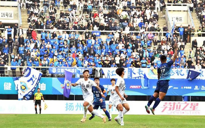 扬州两会热议足球后备人才培养:U23国足“同款苗”如何在地方“生根发芽”?|全国两会|青训|国际赛场|扬州市|校园足球_新浪体育_新浪新闻